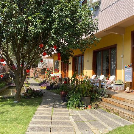 Yangshuo Eden Inn Exterior photo