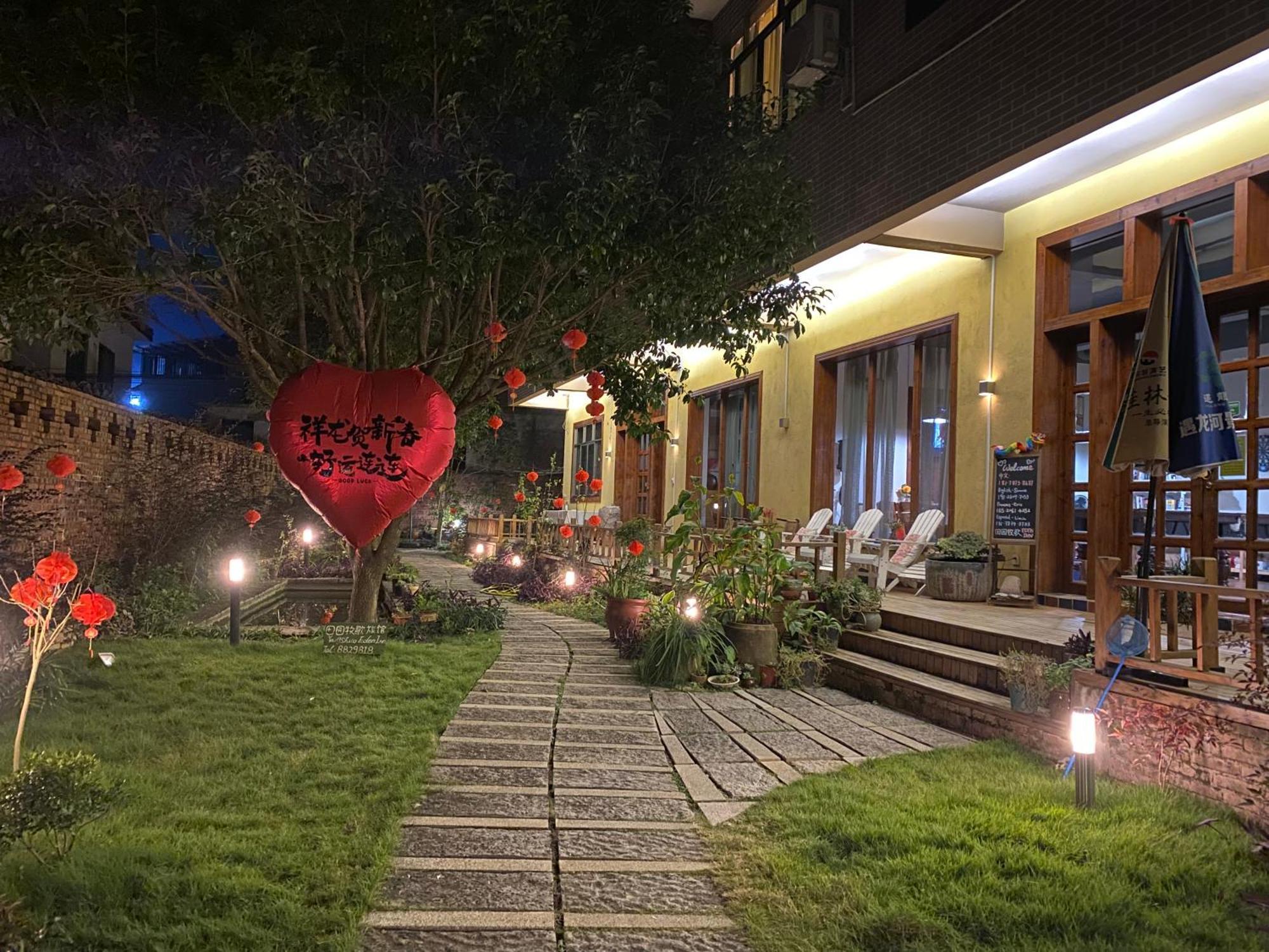 Yangshuo Eden Inn Exterior photo